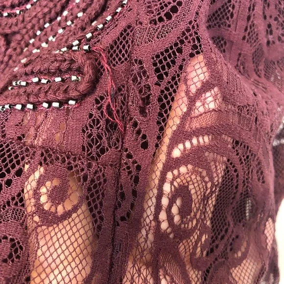 Reba Lace Midi Dress Sleeveless Embroidered Detail Burgundy - Picture 7 of 9